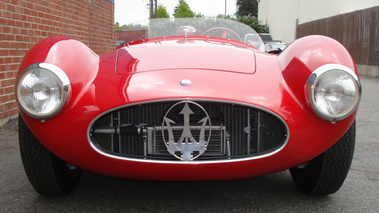 Maserati A6 GCS rouge face avant