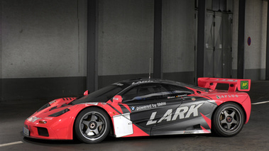 McLaren F1 GTR profil