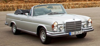 Mercedes 280SE 3.5 Convertible Grise 3/4 avant