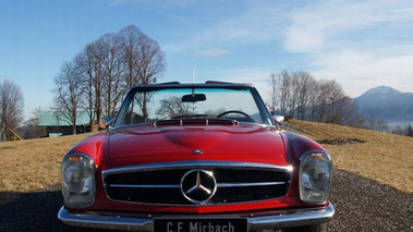 Mercedes 280SL Pagode rouge face avant 