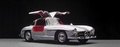 Mercedes 300 SL gris 3/4 avant droit portes ouvertes