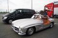 Mercedes 300 SL gris 3/4 avant gauche porte ouverte