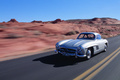 Mercedes 300 SL gris 3/4 avant gauche travelling