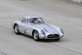 Mercedes 300 SLR gris 3/4 avant droit vue de haut