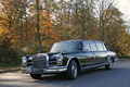 Mercedes 600 LWB noir 3/4 avant gauche travelling