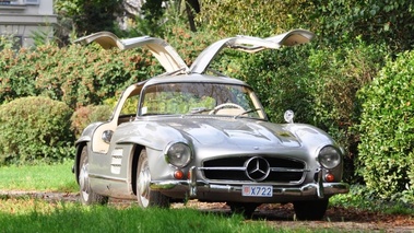 Mercedes Benz 300 SL Grise 1956