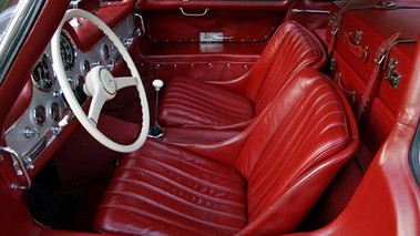 Mercedes Benz 300SL Argent Intérieur