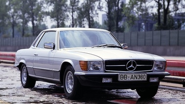 Mercedes Benz 450 SLC 5.0 grise 3/4 AV 2