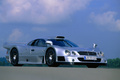 Mercedes CLK GTR gris 3/4 avant droit