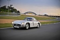 Mercedes @ LMC 2010 300 SL prototype gris 3/4 avant gauche travelling penché