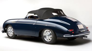 Porsche 356 Roadster bleue 3/4 arrière gauche avec capote 