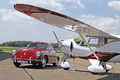 Porsche 356 S rouge 3/4 avant gauche penché