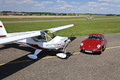 Porsche 356 S rouge 3/4 avant gauche vue de haut