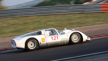 Porsche 906 blanc Tour Auto 2009 profil filé