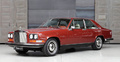 Rolls Royce Camargue rouge 3/4 avant gauche