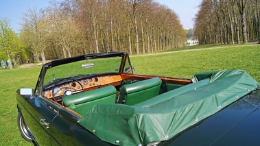 Rolls Royce Silver Shadow Drophead Coupe Mulliner Park Ward verte intérieur 2