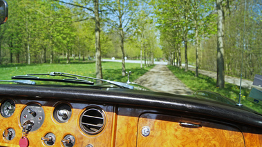 Rolls Royce Silver Shadow Drophead Coupe Mulliner Park Ward verte tableau de bord 3