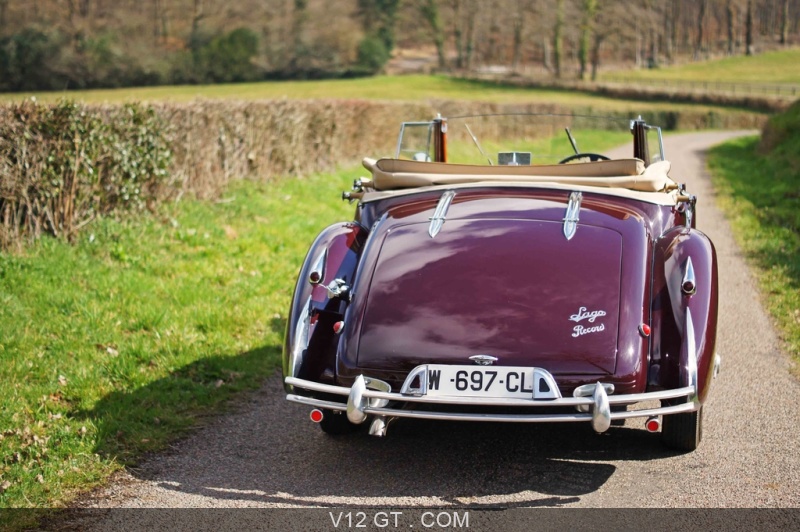 Talbot-Lago T 26 Record Cabriolet. Couleur bleue - TOUTES LES PYRÉNÉES