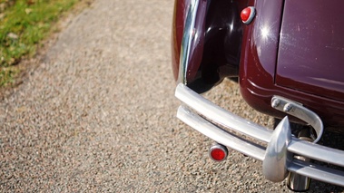 Talbot-Lago T26 Record cabriolet bordeaux pare-chocs arrière