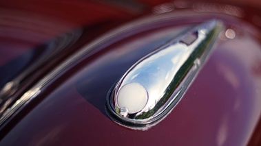 Talbot-Lago T26 Record cabriolet bordeaux phare avant