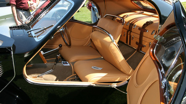 Bugatti 57 SC Coupé 1937, noire, habitacle