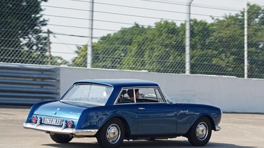 Facel Vega Facel III bleu 3/4 arrière droit