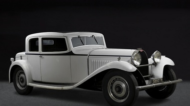 Bugatti 46 Coupé Vanvooren, blanc, 3-4 avd.