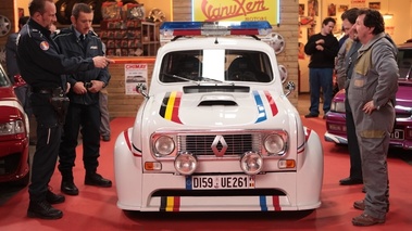 Renault 4 Rien à déclarer, face