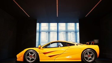 McLaren F1 GTR LM orange profil