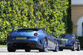 Ferrari SuperAmerica 45 bleu & Rolls Royce Phantom Drophead Coupe bleu