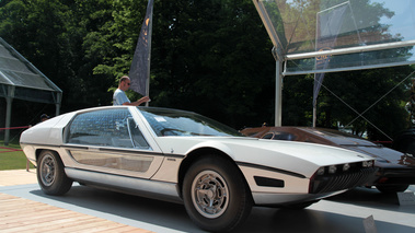 Vente RM Auctions - Lamborghini Espada prototype blanc 3/4 avant droit