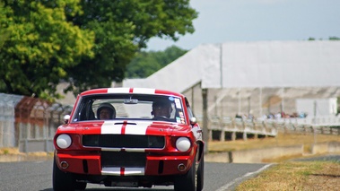 Ford Mustang face avant