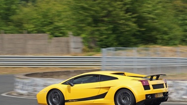 Lamborghini Gallardo Superleggera jaune 3/4 arrière gauche filé