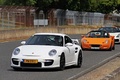 Porsche 997 GT2 blanc 3/4 avant gauche