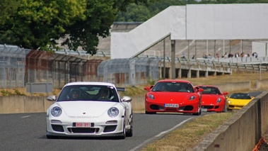 Porsche 997 GT3 RS MkII blanc face avant