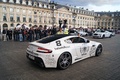 Aston Martin V8 Vantage Mansory blanc 3/4 arrière droit