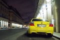 BMW M5 V10 jaune face arrière