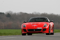 Ferrari 599 GTO rouge 3/4 avant gauche