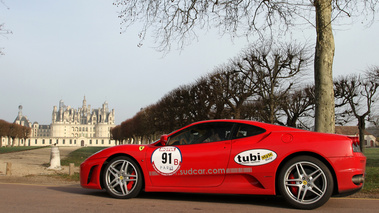 Ferrari F430 rouge profil