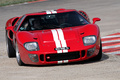 Ford GT40 rouge 3/4 avant droit penché