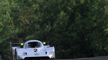 Mercedes C11 gris 3/4 avant droit penché