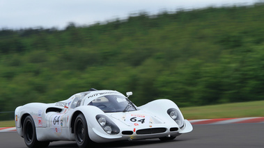 Porsche 917 blanc 3/4 avant droit filé penché