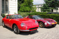 Ferrari 275 GTB SWB rouge & Lamborghini Miura SVJ prune 3/4 avant droit