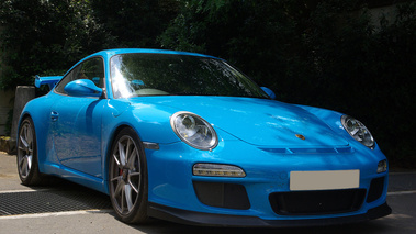 Porsche 997 GT3 MkII bleu 3/4 avant droit