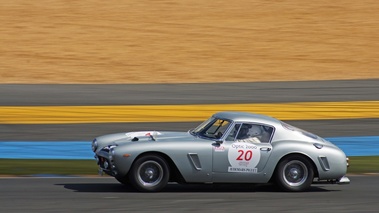 Ferrari 250 GT SWB gris filé