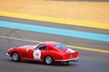Ferrari 275 GTB SWB rouge 3/4 arrière gauche filé vue de haut