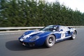 Ford GT40 bleu 3/4 avant gauche travelling