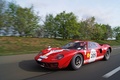 Ford GT40 rouge 3/4 avant gauche travelling