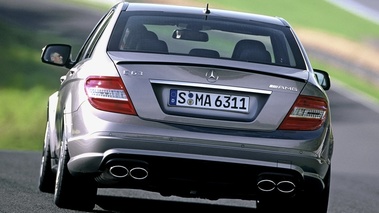 C 63 AMG AR