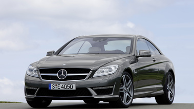 Mercedes CL63 AMG anthracite 3/4 avant gauche